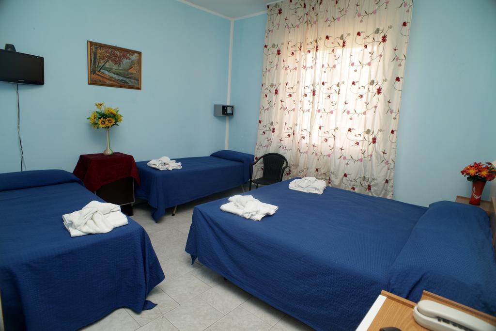 Hotel Saxon Rimini Cameră foto