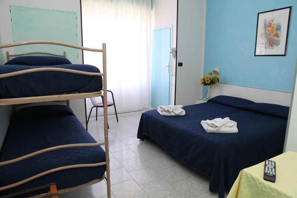 Hotel Saxon Rimini Cameră foto