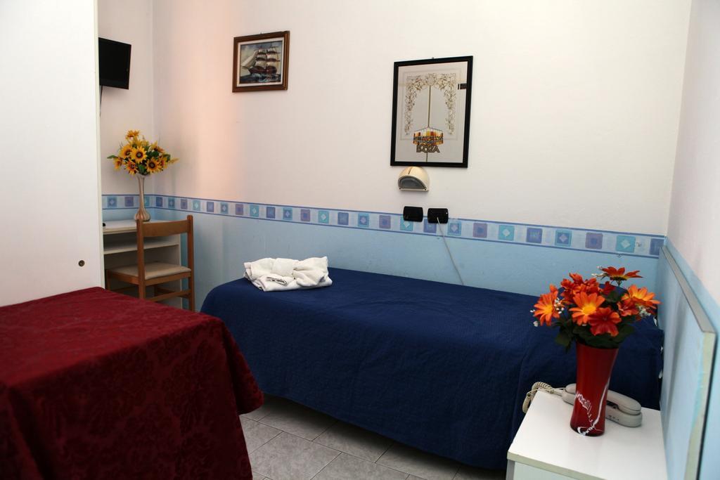 Hotel Saxon Rimini Cameră foto